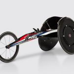 http://handisport44.fr/index.php/2018/12/04/malville-wheelchair-racing-club/ photo fauteuil athlétisme , en cliquant, plus d'infos